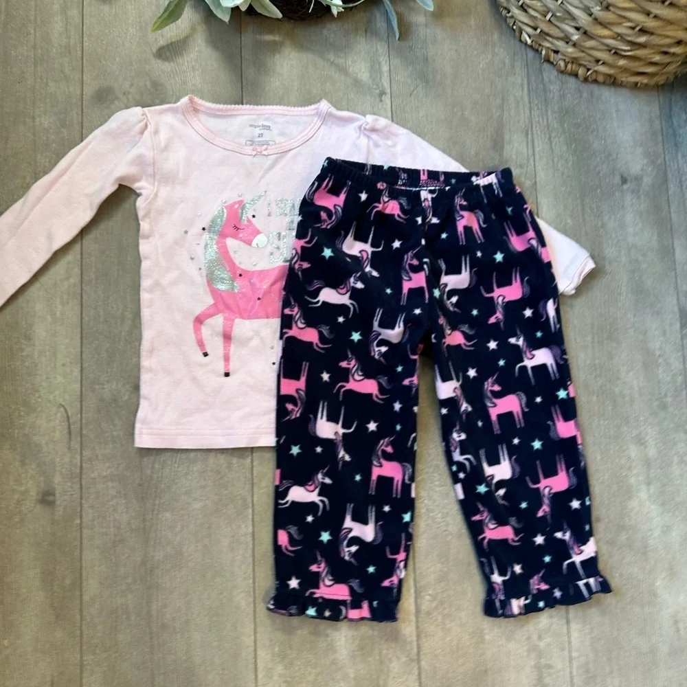 Carter’s Unicorn Theme Toddler Girl’s Pajamas Set “I Sparkle in my Sleep”